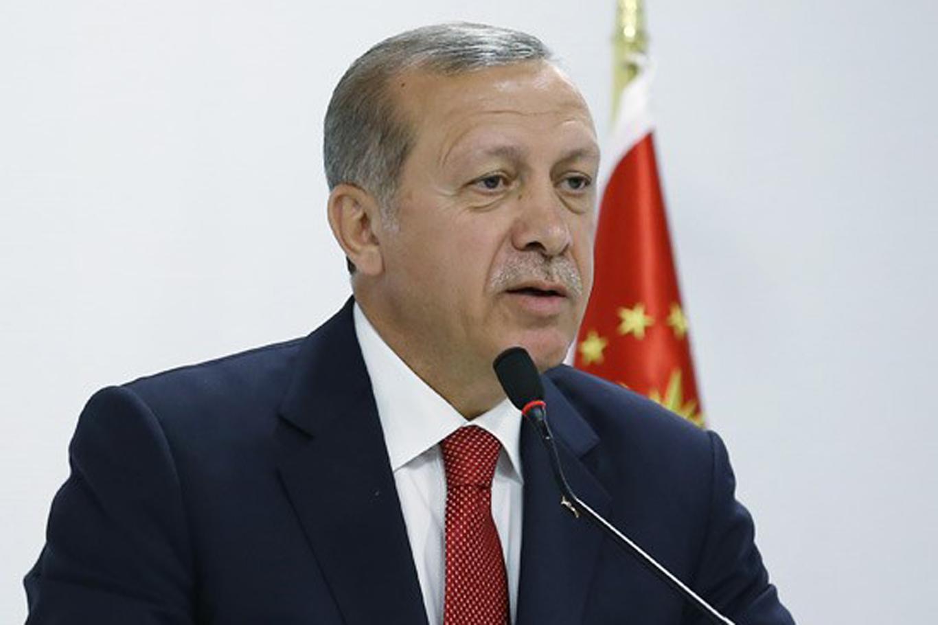 'Dokunulmazlık kanunu’ Cumhurbaşkanı Erdoğan tarafından onaylandı 'Dokunulmazlık kanunu’ Cumhurbaşkanı Erdoğan tarafından onaylandı